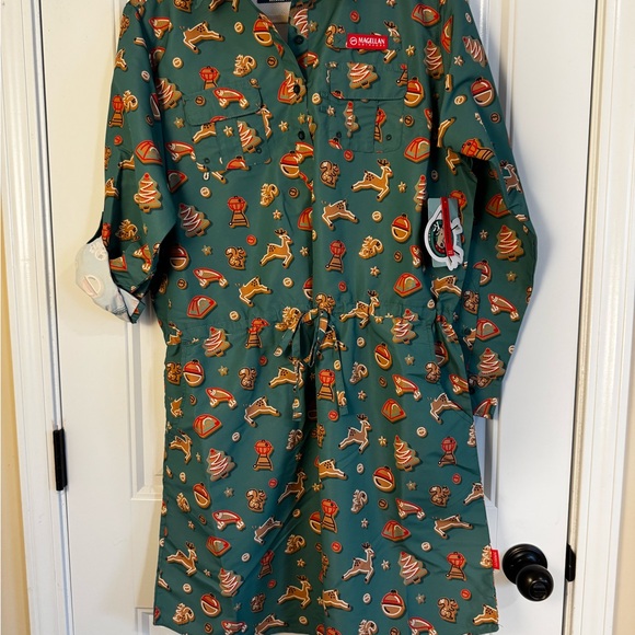 Magellan Outdoors Novelty Holiday Shirtdress NWT - Picture 2 of 8